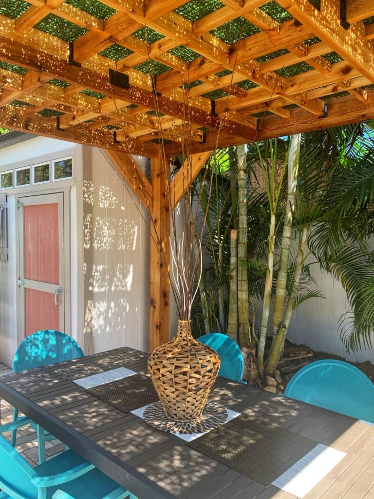 Wide View Poolside Cedar Pergola in Clearwater